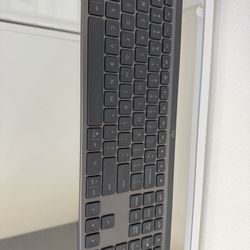 Logitech Mx Keys