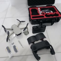 DJI Mavic Mini Fly More Combo