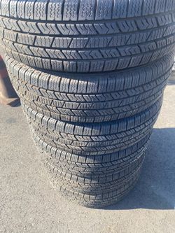(6) New Nexen 235/80LT17 tire Takeoffs off a 25 Ram Dually ~ 700 miles on set