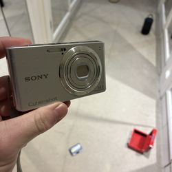 Sony Cybershot Camrea