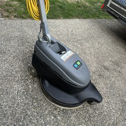 TENNANT BR-2000-DC, FLOOR BURNISHER, 20", 2000 RPMS, WORKS GREAT