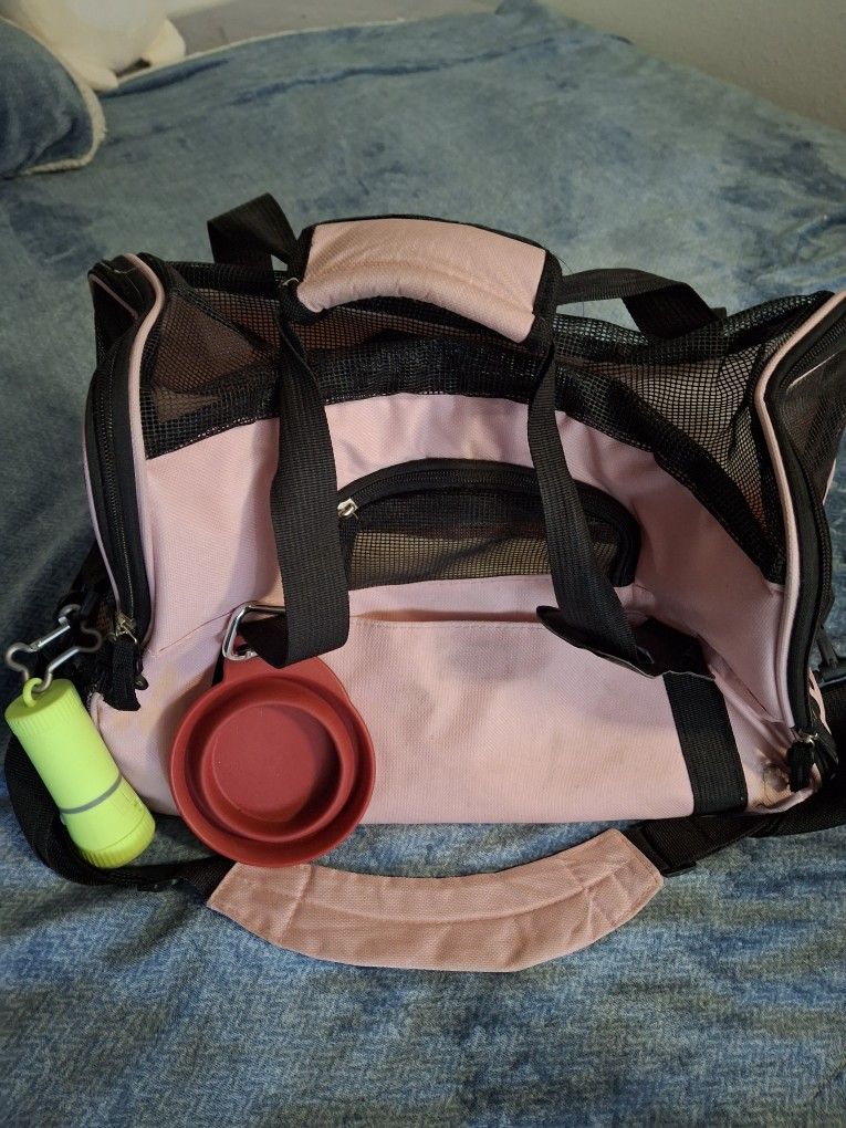 Pet Carrier 