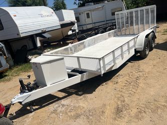 2005 Aztec Trailer
