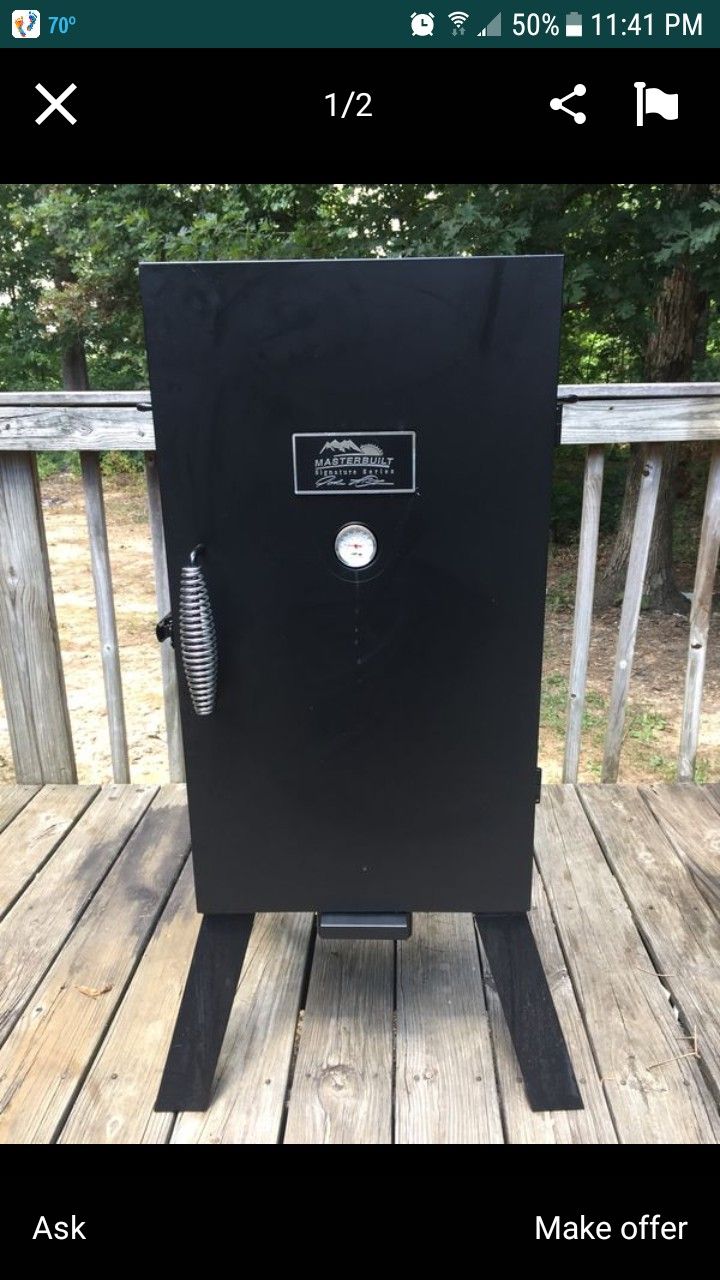 MASTERBUILT MES 35B ELECTRIC SMOKER