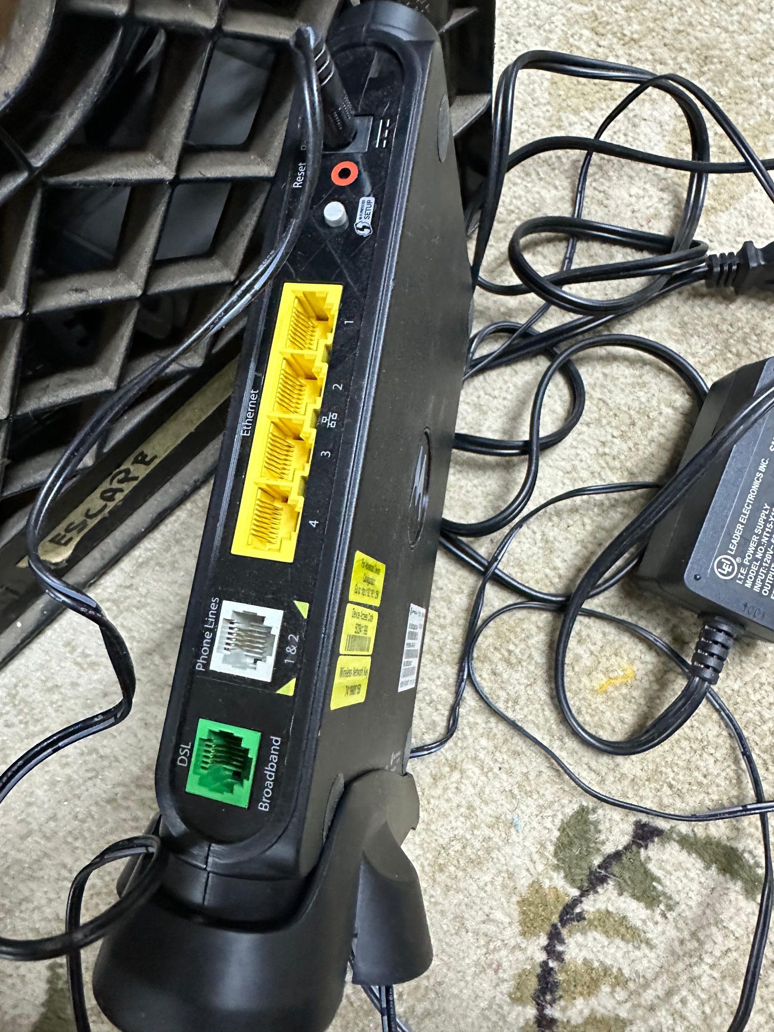 MOTOROLA NVG510 Modem Router