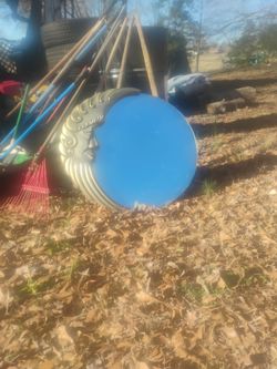 Smileing Crescent Moon Mirror