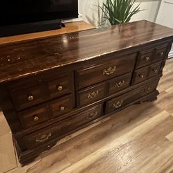 Broyhill Dresser