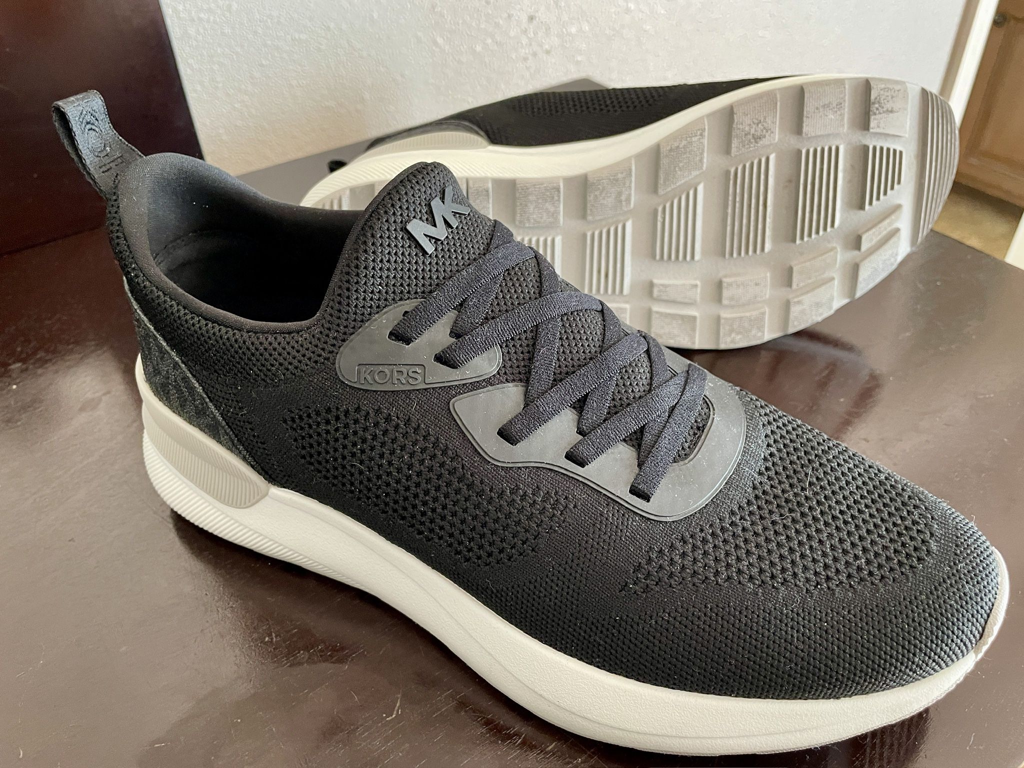 Michael Kors Men's Trevor Slip on Trainer Sneaker Shoes  Sz. 9.5