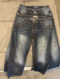 Juniors Capri Jeans Angels & Soundgirl Size 3 Both Pairs For $15