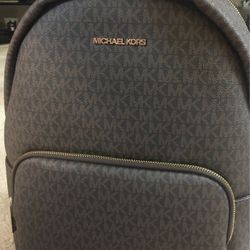 Great Gift -New Michael Kors Backpack !!