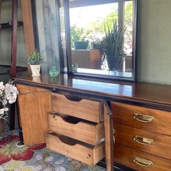 Gorgeous Alta Vista Mid Century Long Triple Dresser Mirro And One stand 