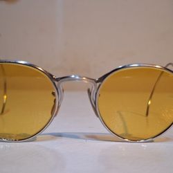 Vintage Sunglasses 