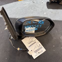 2014 - 2017 Honda Odyssey Door Mirror Passenger Side RH Black LX JC002