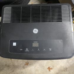 Dehumidifier G.E