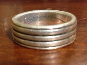 925 sterling silver ring size 9 1/2 grams 9.1