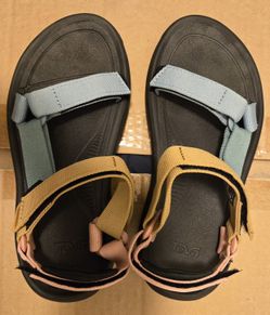 Teva Hurricane XLT2 Women's Size 6