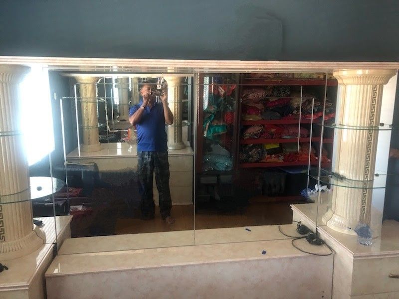 Bedroom Dresser Mirror To Side Nightstands