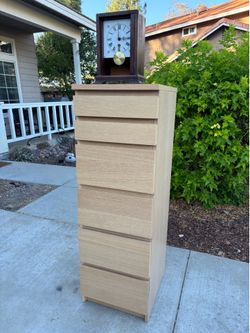 6 Drawer Modern Dresser Chest of Drawers Vanity Furniture Great Condition