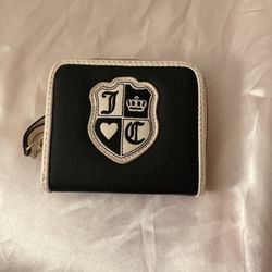Juicy Couture Wallet 