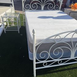 Queen Bed Frame Set