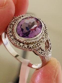 3.5 ct genuine Amethyst on 925 sterling silver ring size 8