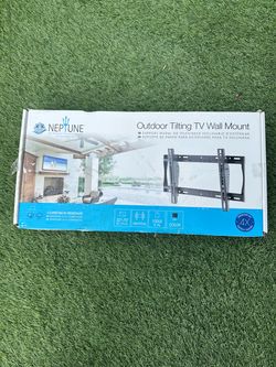 TV mount bracket (brand NEW in box )