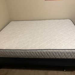 Queen Mattress With Boxspring And Metal Frame 