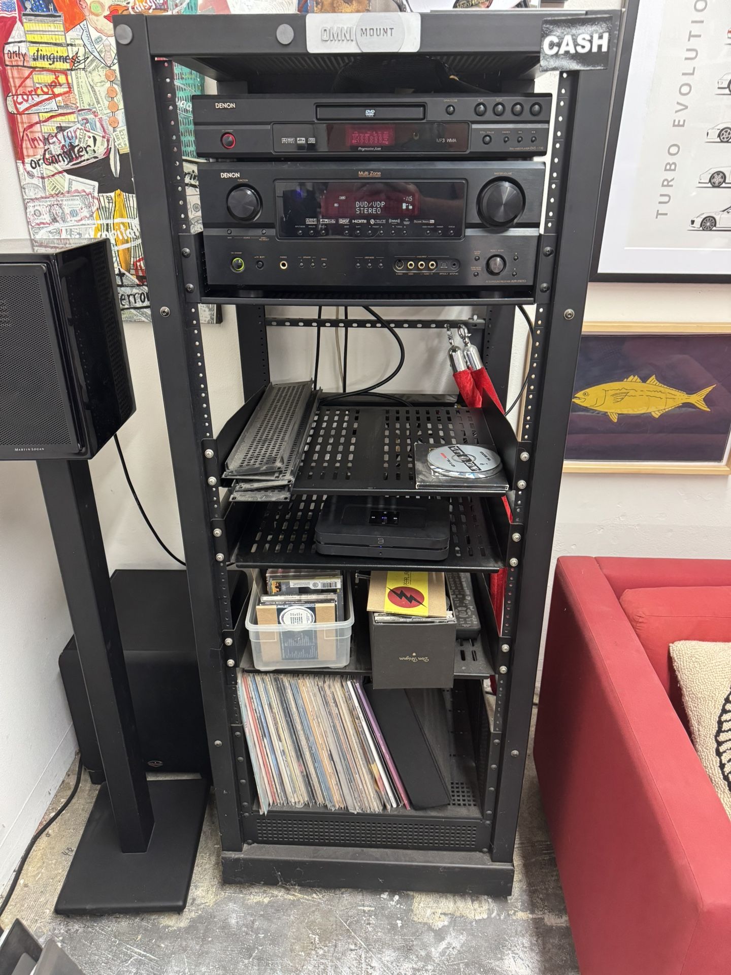 Omnimount AV RACK