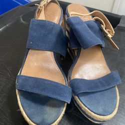 Vince Camuto Espadrilles Wedge sandals 7.5 - Brown Blue. Used condition. Make an offer!