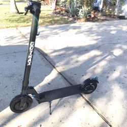 GoTrax  Rival Scooter