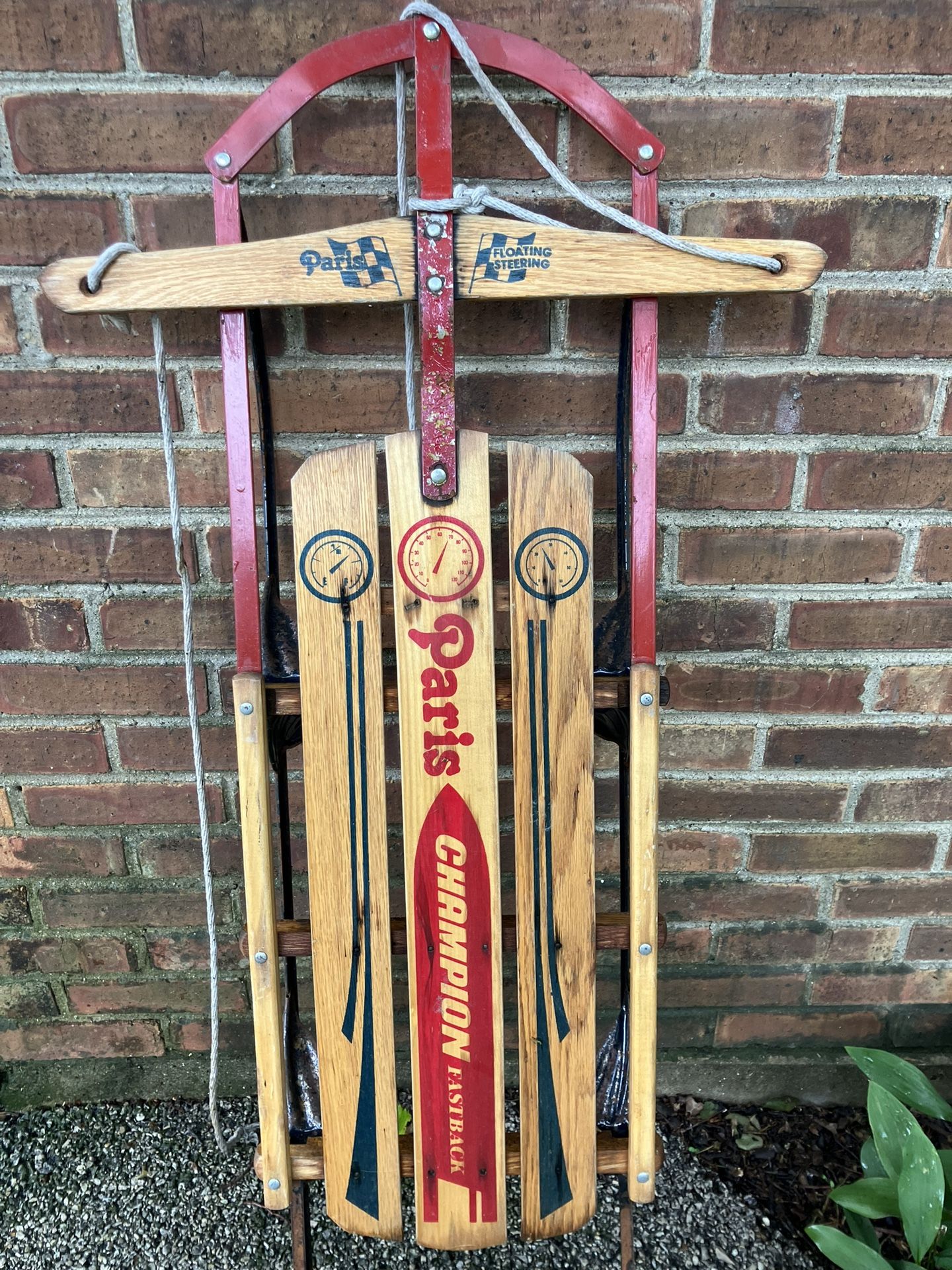1940’S PARIS CHAMPION FASTBACK SLED