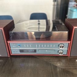 Teac Turntable Stereo System with CD, Radio & Bluetooth; LP-P1000