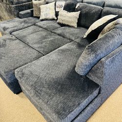 Double Chaise Stunning Sectional!