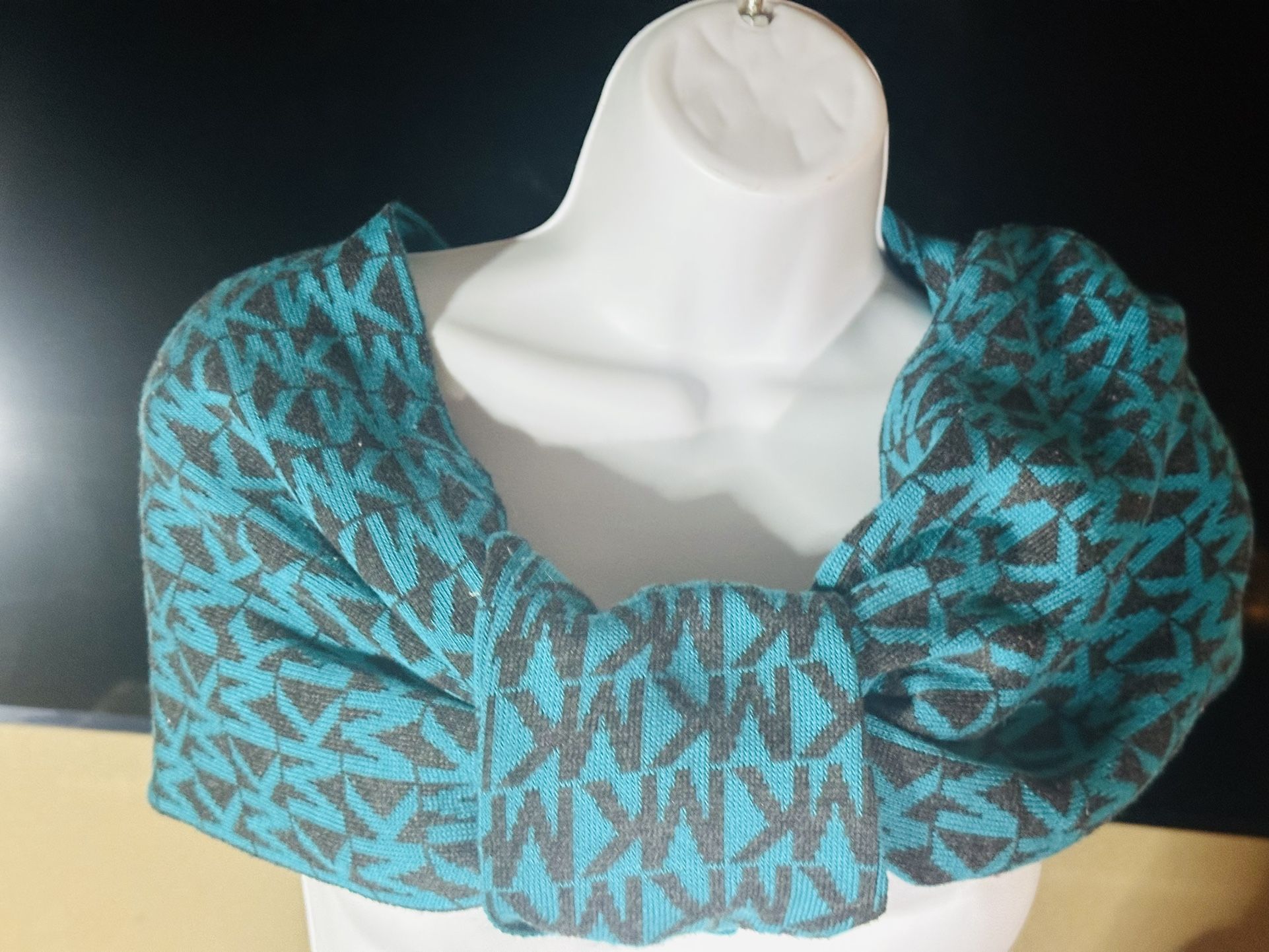 MICHAEL KORS AUTHENTIC Scarf  Turquoise 