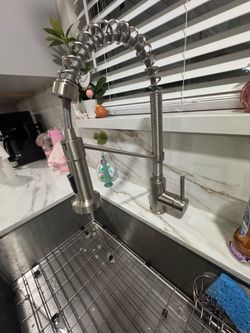 Kitchen sink faucet