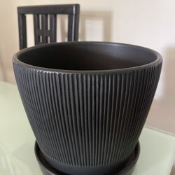 Ceramic Flower Pot