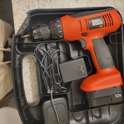 Black & Decker Power Drill 