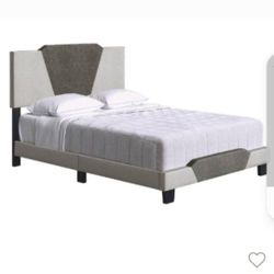 Queen Frame Bed 