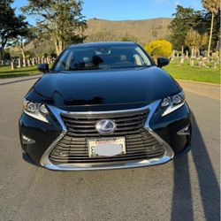 Lexus 2016 Es300h Ultra Luxury 