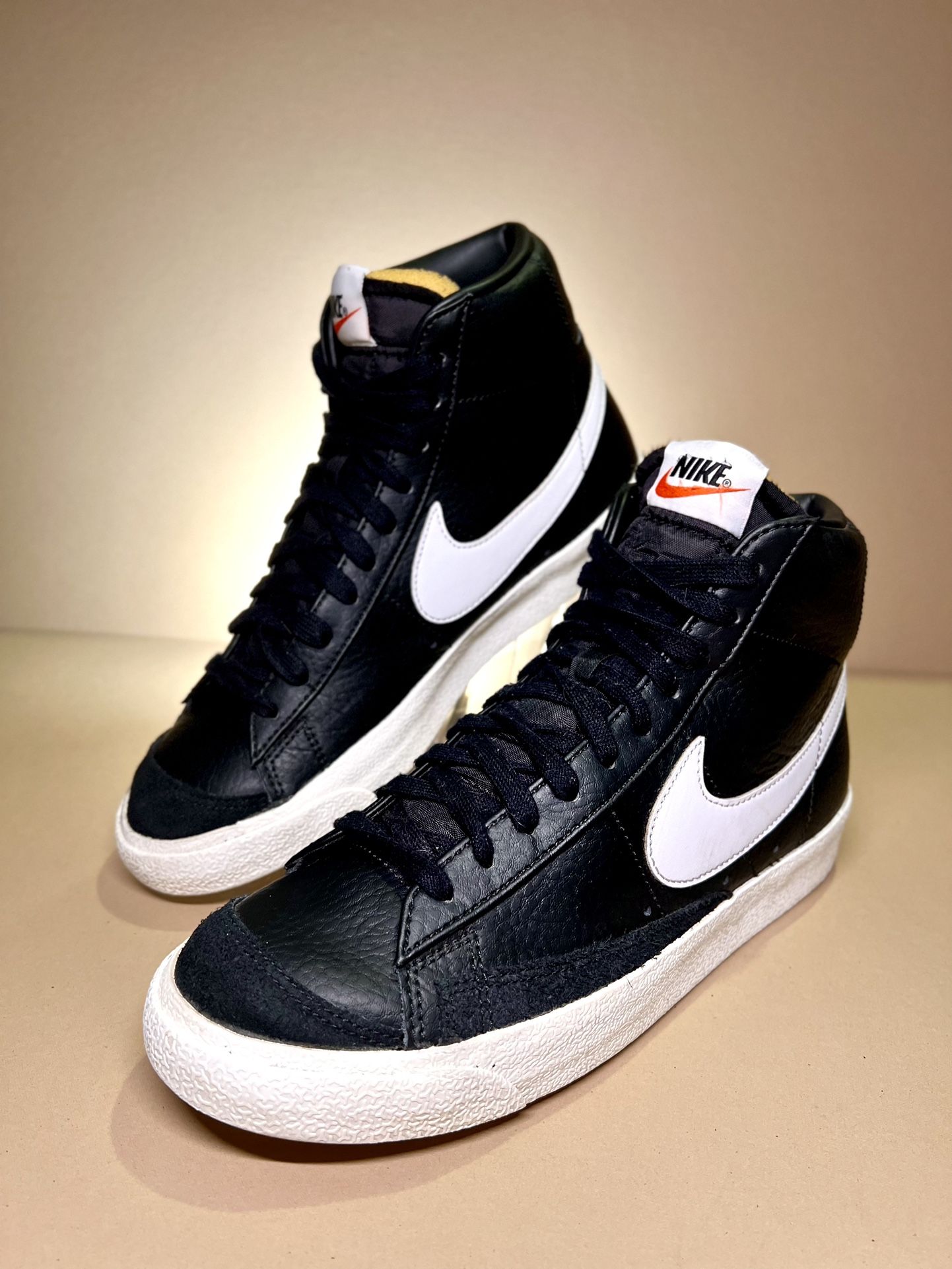 BQ6806 002] Nike Blazer MID '77 VNTG Black/White Sail Men's Size