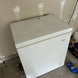 Howler Deep Freezer 