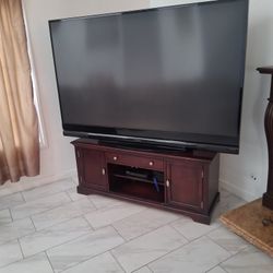 86” Mitsubishi TV with TV stand