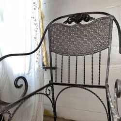 BRAND NEW QUALITY METAL AND RATTAN CHAIR FRAME