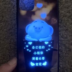 iPhone 11 protective case that can illuminate