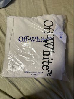 Off white hoodie large