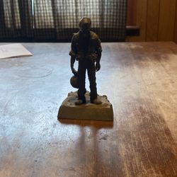 US Soldier Mini Statue