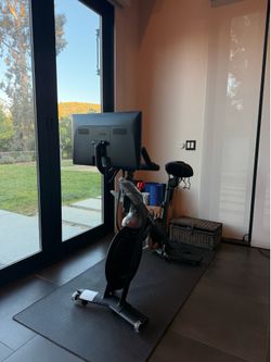 Peloton Bike