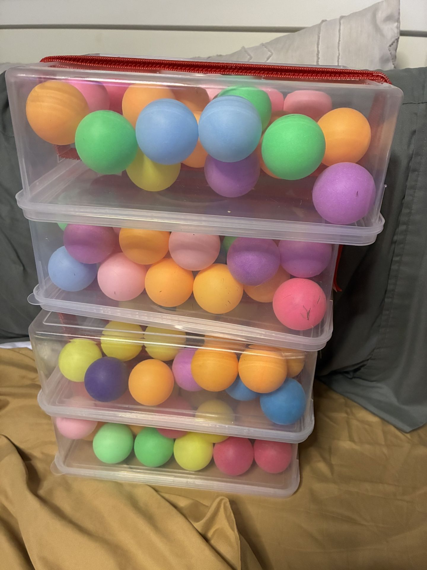Set Of 4 Pong balls Shake Game, 30 Ping Pong Balls Each. Retails $20. Used Once Only. Cash only