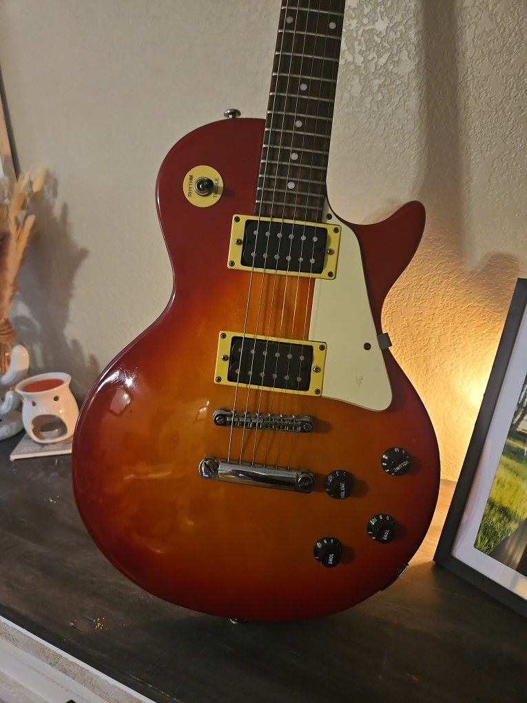Epiphone Les Paul 100 Sunburst