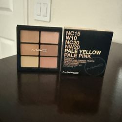 MAC concealer pallet